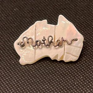 Vintage MOP Mother Pin Brooch